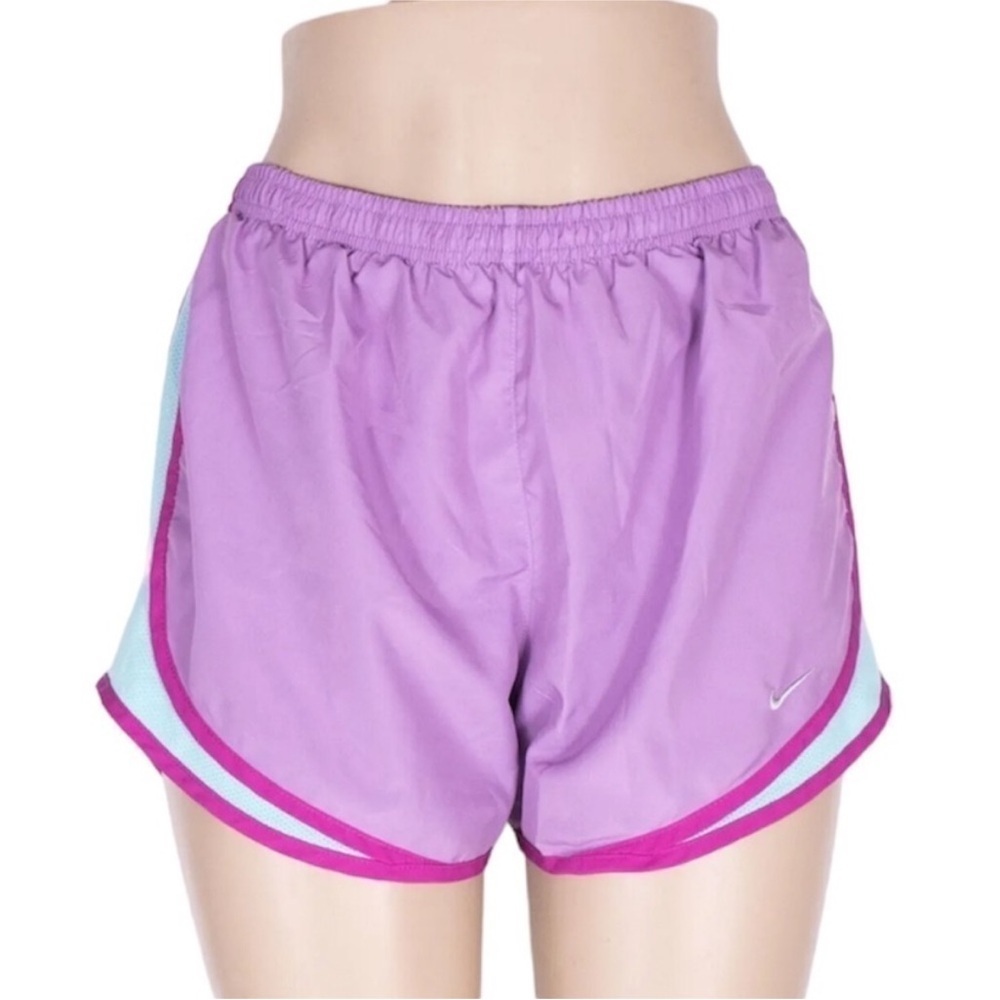Nike Dri-Fit Size Medium Purple Sporty Athletic Shorts.
